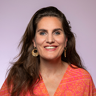 Portret van Nienke Veenstra, professional bij GORTcoaching.